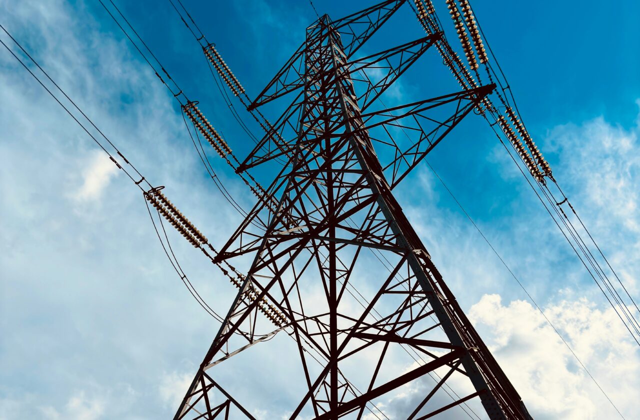 Power-distributon